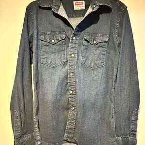 Women’s Wrangler Indigo Denim Shirt